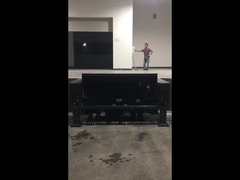 Le niveauur de quai télescopique de 10 tonnes avec un cadre sur mesure.