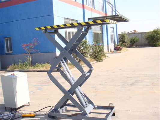 Loading Bay Lifts ,Small Scissor Lift Platform Can Elevate 1000mm - 2000mm Different Height