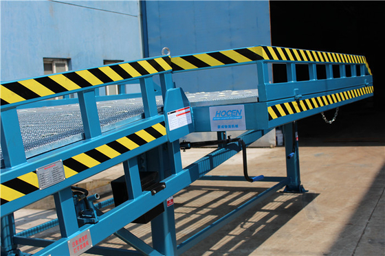 Blue Hydraulic Mobile Yard Ramp For Container Truck Loading Or Work Shop Loading