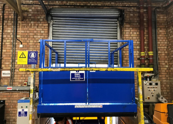 Warehouse 2000*3000mm Hydraulic Dock Scissor Lift With Electric Lip