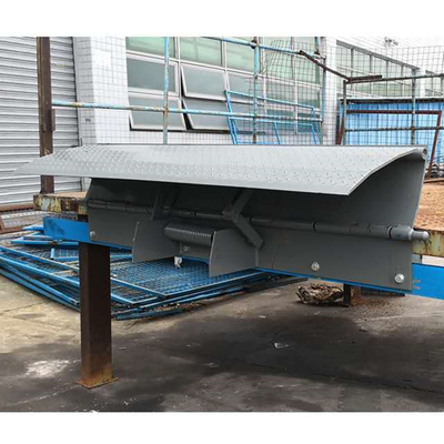 Capacité de chargement mécanique manuelle du niveleur de dock d'entrepôt de niveleur 6000kg